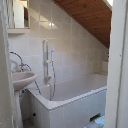Cserje Apartman Apartmán *
